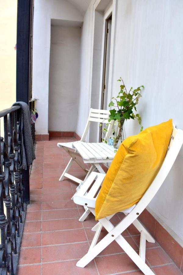 Apartment Lesser Town! Prag Dış mekan fotoğraf